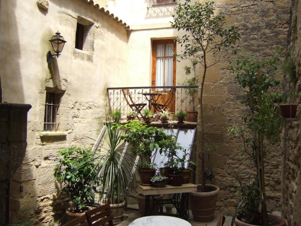 Bize De La Tour Acomodação com café da manhã Saint-Bonnet-du-Gard Quarto foto